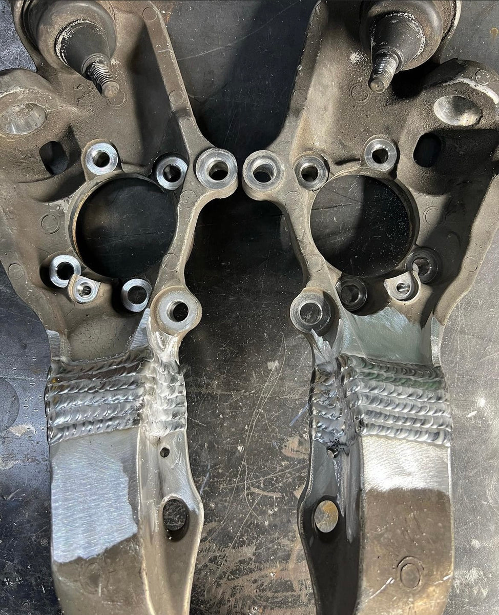 350z / g35 03- 06 tilted & shortened spindles (non AWD